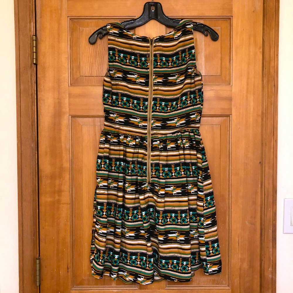 Geometric Pattern Dress - Picture 2 of 3